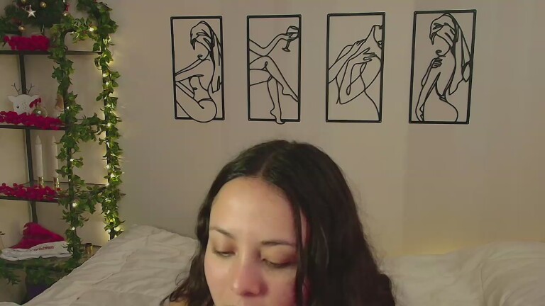 MeganRodrigo22's Streamate show and profile