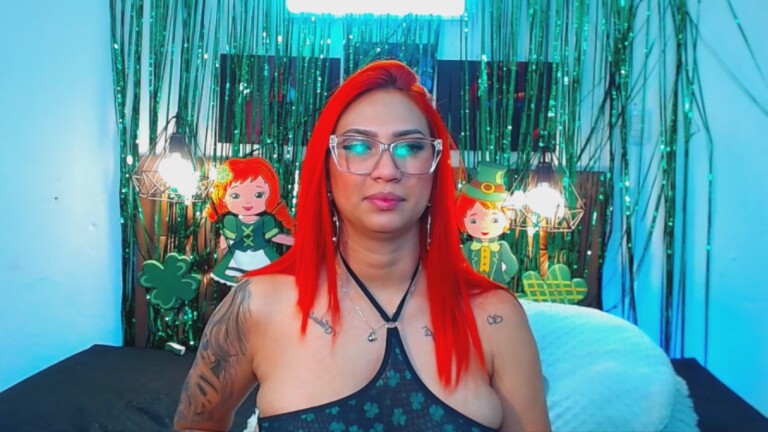 AngelicaRed021's Streamate show and profile