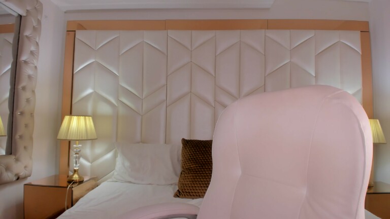 AmaraCollins's Streamate show and profile