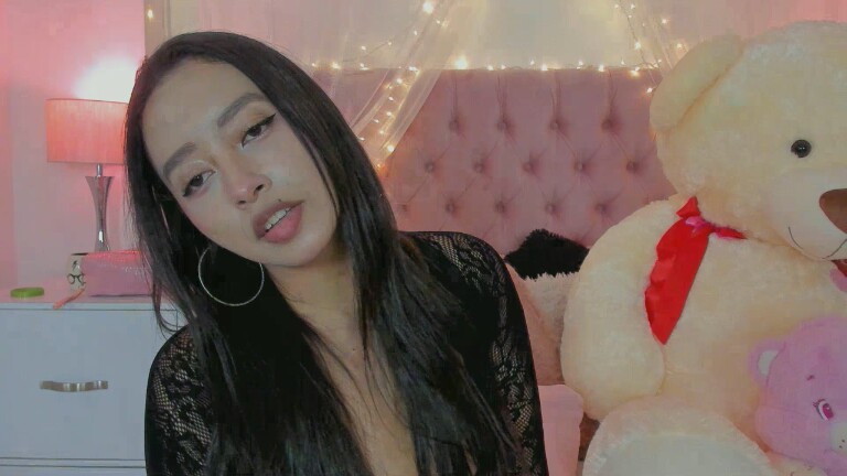 AlexandraWinterr's Streamate show and profile