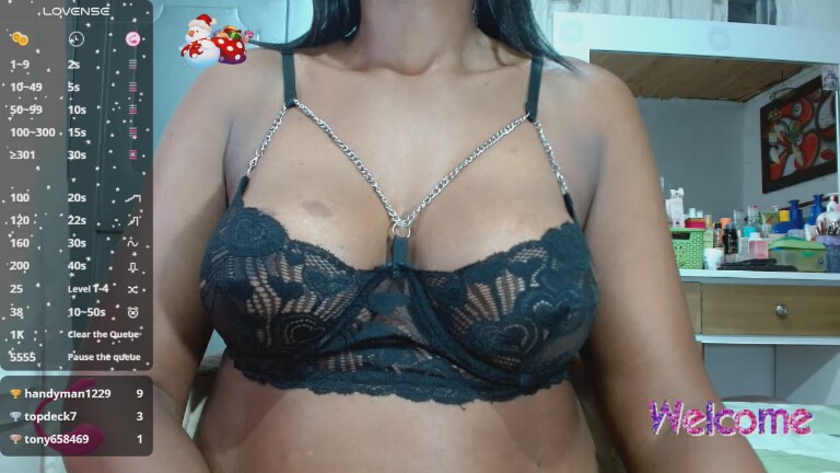 alicepushi's Streamate show and profile