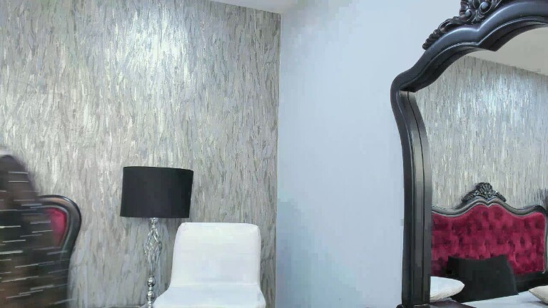 AntonelaMilf's Streamate show and profile