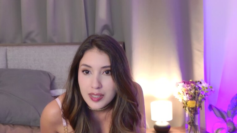 SatiPiercee's Streamate show and profile