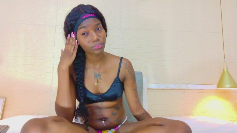 Slimchocobar28's Streamate show and profile