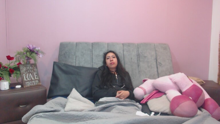 LinaSpearce's Streamate show and profile