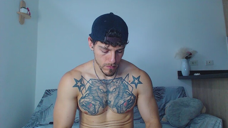 ThomasHoward31's Streamate show and profile