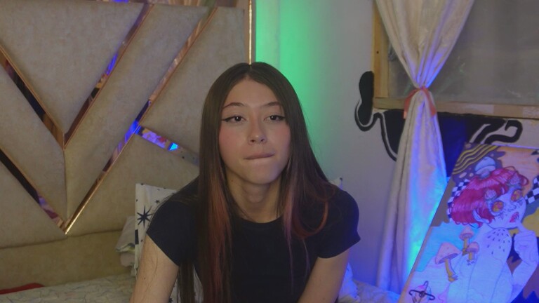 namismith18's Streamate show and profile