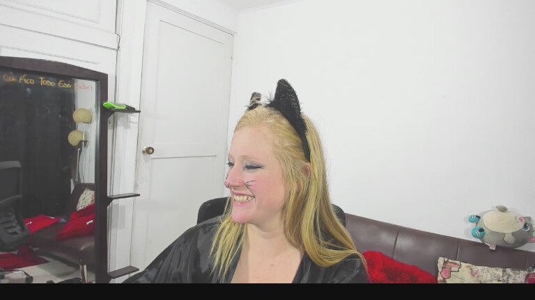 AliceCat19's Streamate show and profile