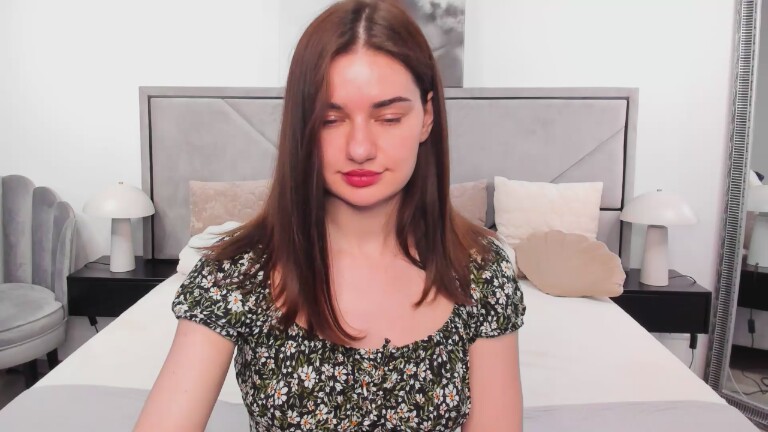 DemiLinda's Streamate show and profile