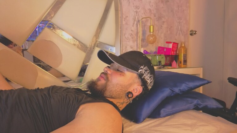 Bennywilson's Streamate show and profile