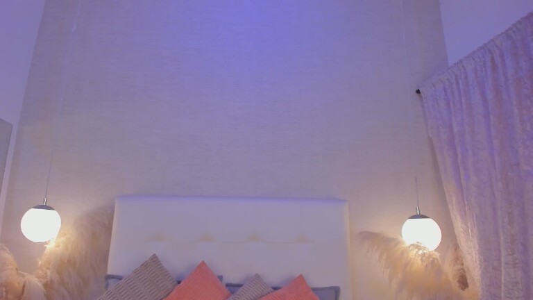 JenCampbell's Streamate show and profile