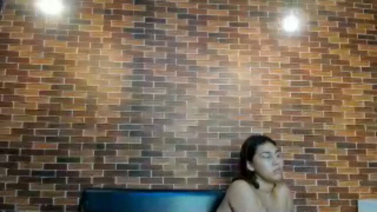 Anyelin69's Streamate show and profile