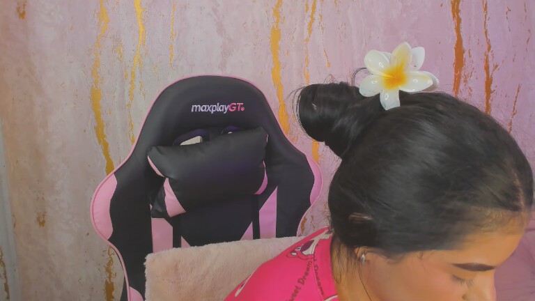 ElizabethRivera's Streamate show and profile