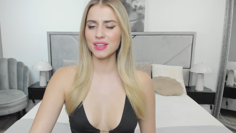 AlisAnne's Streamate show and profile