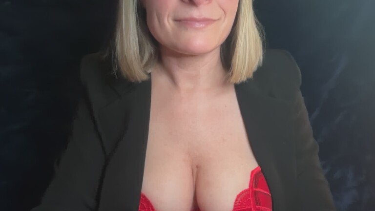 RebeccaXoXo's Streamate show and profile