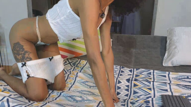 Julianita_Toro's Streamate show and profile