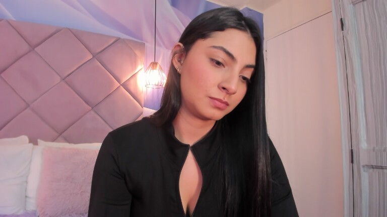 ViolletaRosse's Streamate show and profile