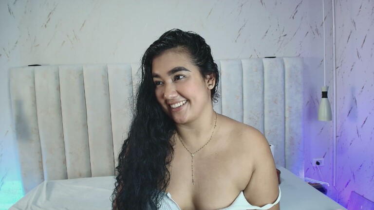 BETTY_BOOGB's Streamate show and profile