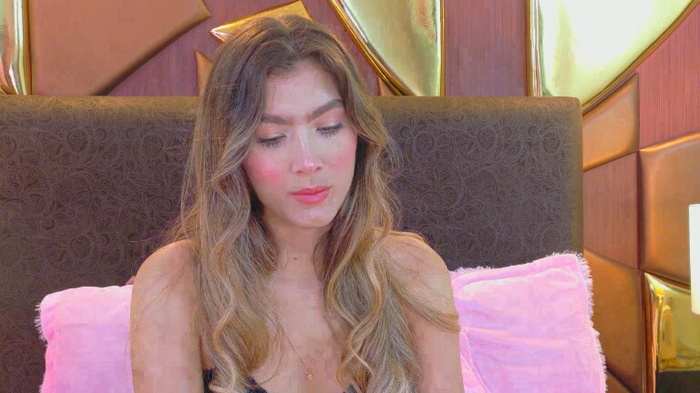 LauraFord's Streamate show and profile