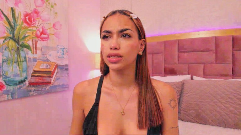 AnnieAdaams's Streamate show and profile