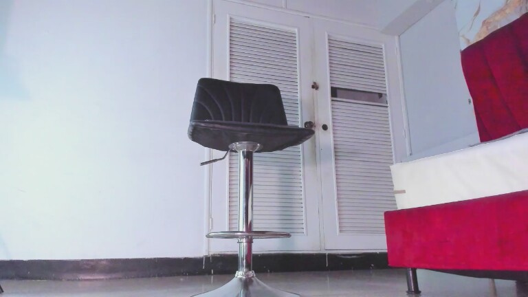 MAISEHILL19's Streamate show and profile