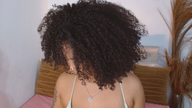 AdharaHiiller's Streamate show and profile