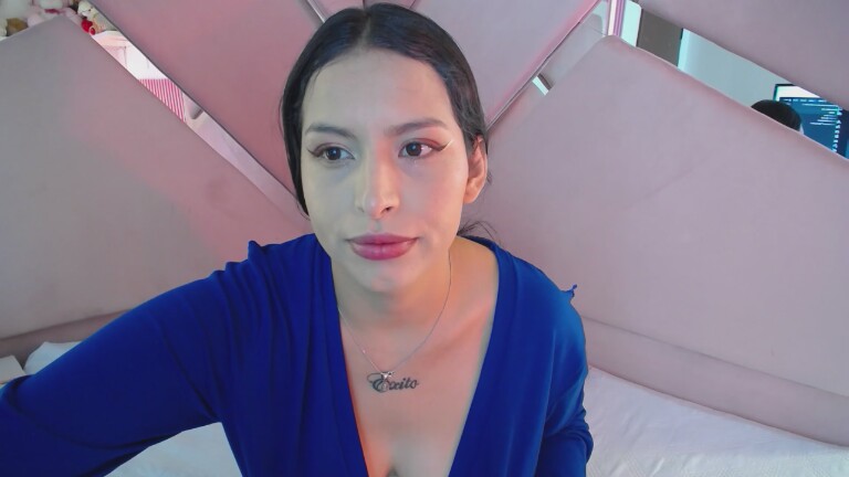 MiaGarcia28's Streamate show and profile