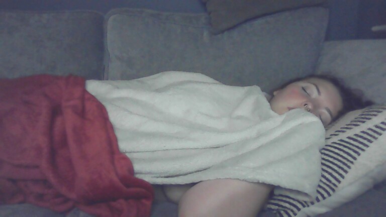 YoungFace_Kyra's Streamate show and profile