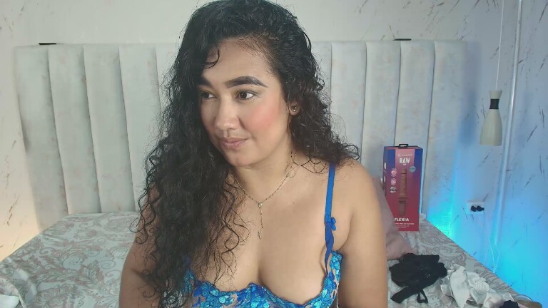 BETTY_BOOGB's Streamate show and profile
