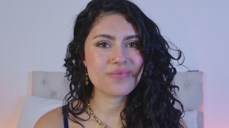 Daphnegb's Streamate show and profile