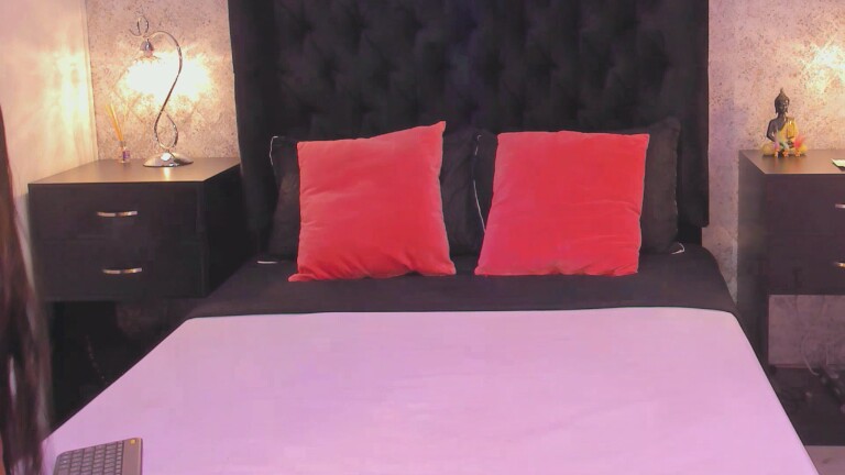 Dahiana_Ross's Streamate show and profile