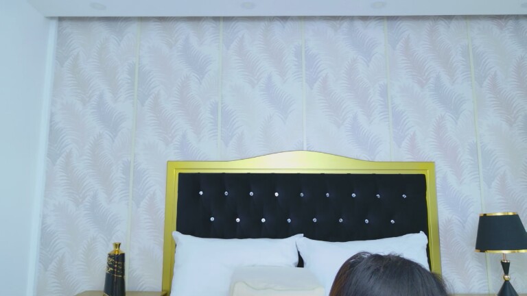 ZoeCortes's Streamate show and profile