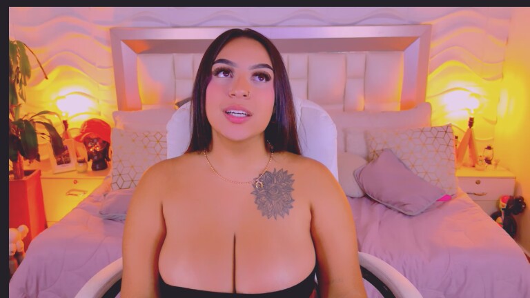 MartinaPiero's Streamate show and profile