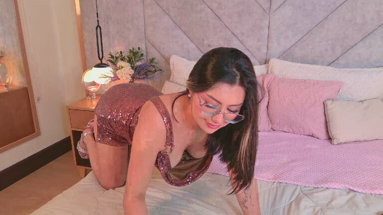 IsaRose's Streamate show and profile