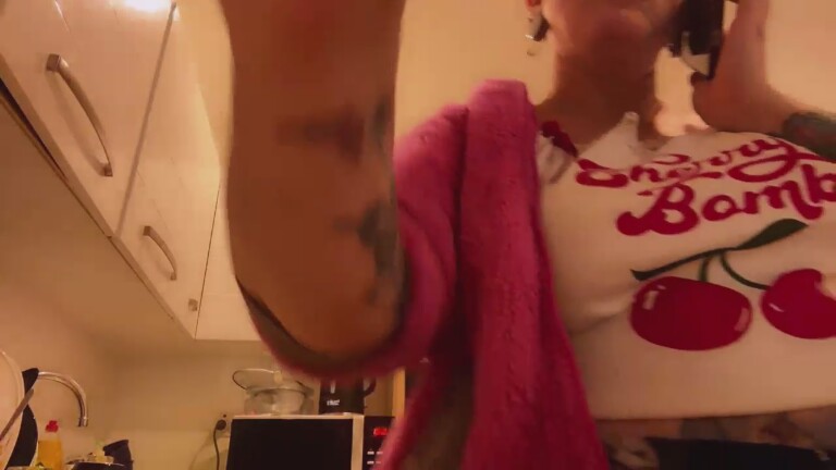 GoddessKisica's Streamate show and profile