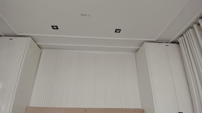 ValeriaYoung's Streamate show and profile