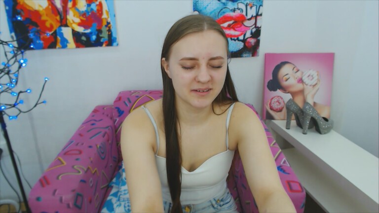 ArinaBelly's Streamate show and profile