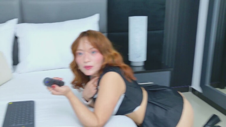 EmilyKlein's Streamate show and profile