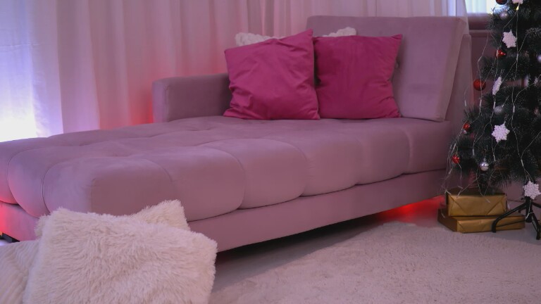 AnnaRhodes's Streamate show and profile