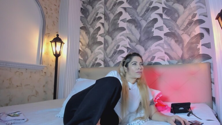 viktoria_davis's Streamate show and profile