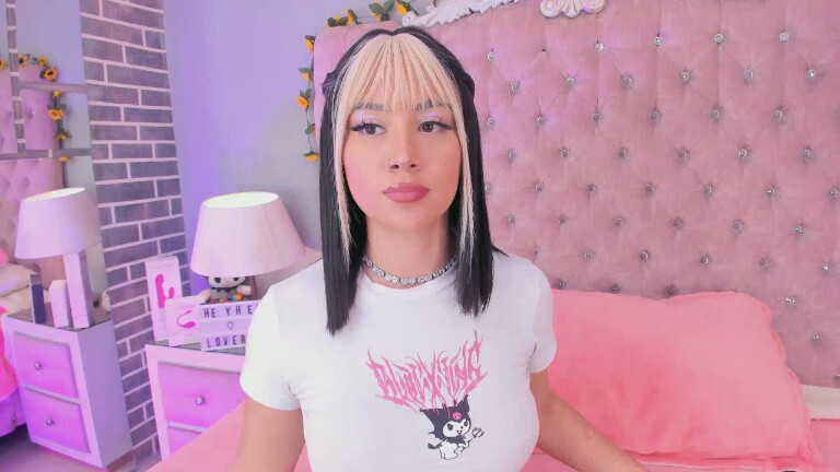 MadissonRey's Streamate show and profile