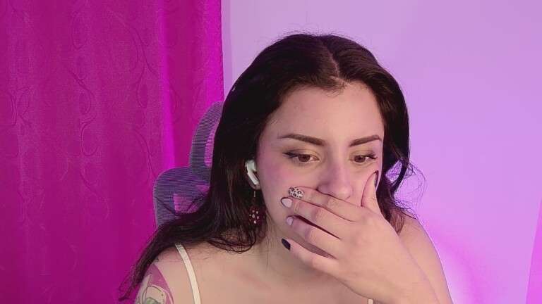 AmelieMeyer66's Streamate show and profile