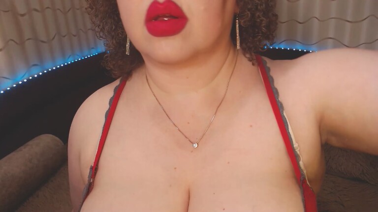 CurvyKatty40DD's Streamate show and profile