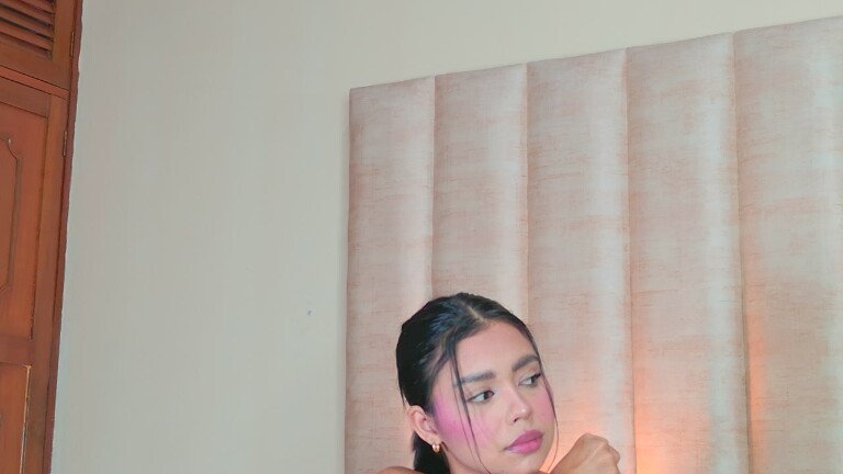 JenSmith's Streamate show and profile