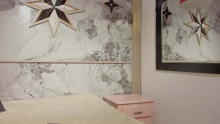 ZoeColli's Streamate show and profile