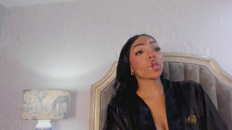 AnnyDuque's Streamate show and profile