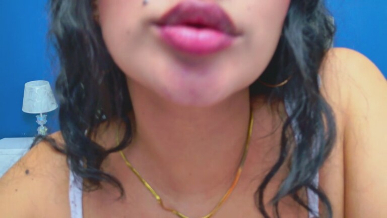 AdalinaVera's Streamate show and profile