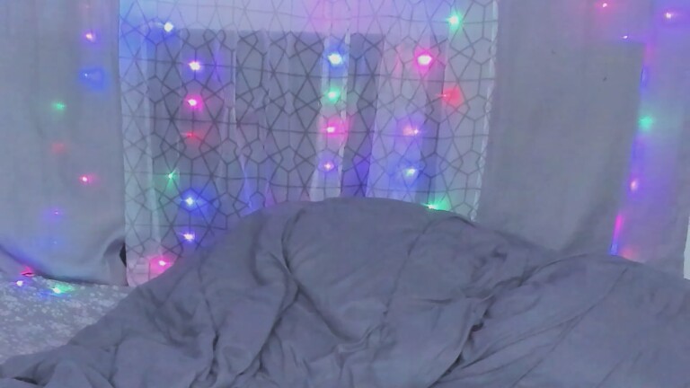 RubyDeschain's Streamate show and profile