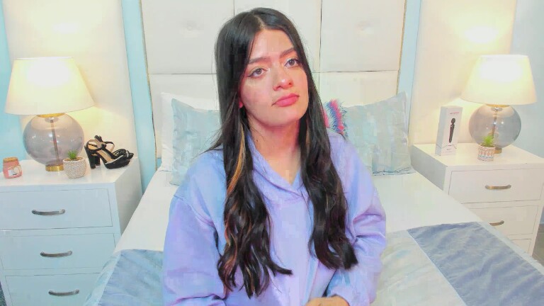 JuliaSpencer's Streamate show and profile