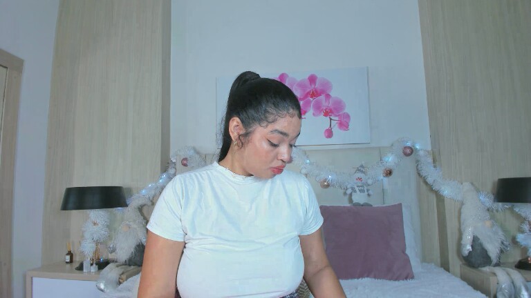 LilyyFox's Streamate show and profile